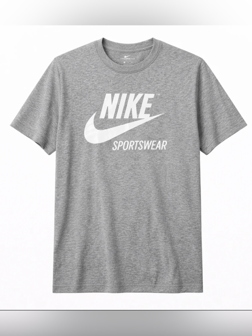Men’s gray NIKE t-shirt